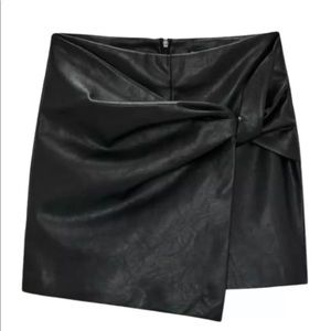Zara faux leather skort